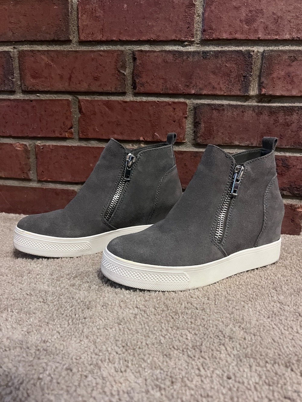 Steve Madden Gray Suede Wedge Booties